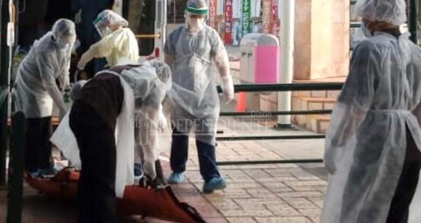 Tripulante del “Oosterdam” es evacuado al puerto de CSL por síntomas de COVID 19