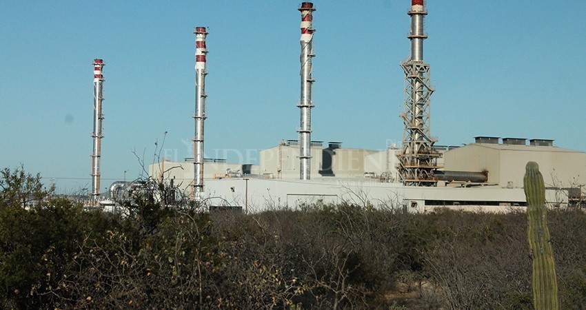 Contaminación del aire por termoeléctricas mantiene a BCS en situación de vulnerabilidad ante COVID-19