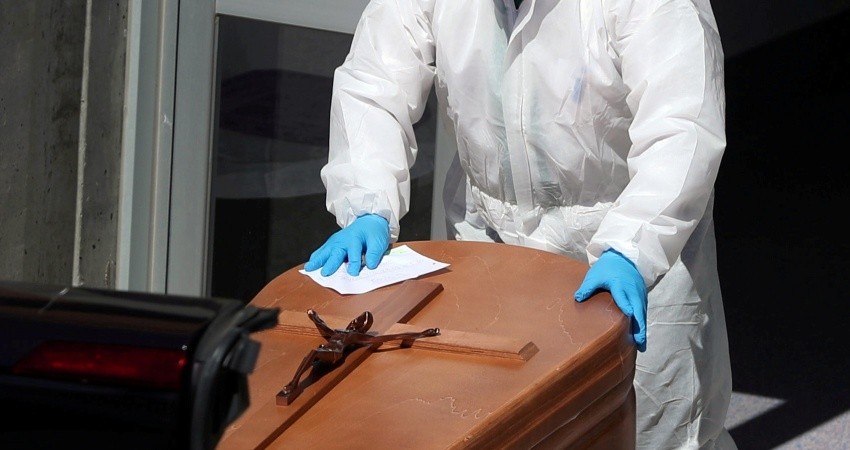 Funerarias de BCS son capacitadas en el manejo de cadáveres por COVID -19