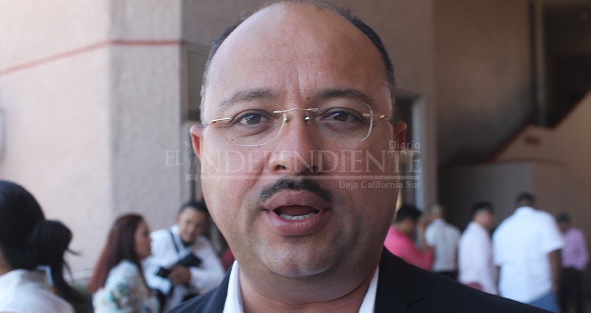 Qué los casos erróneos de COVID-19 sirvan de “advertencia”: Alcalde Comondú