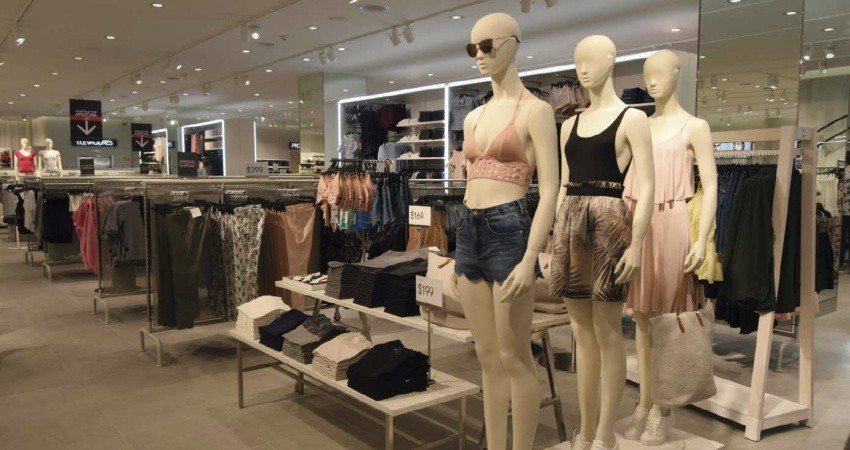 Negocios no esenciales de La Paz que permanezcan abiertos, podrían ser clausurados