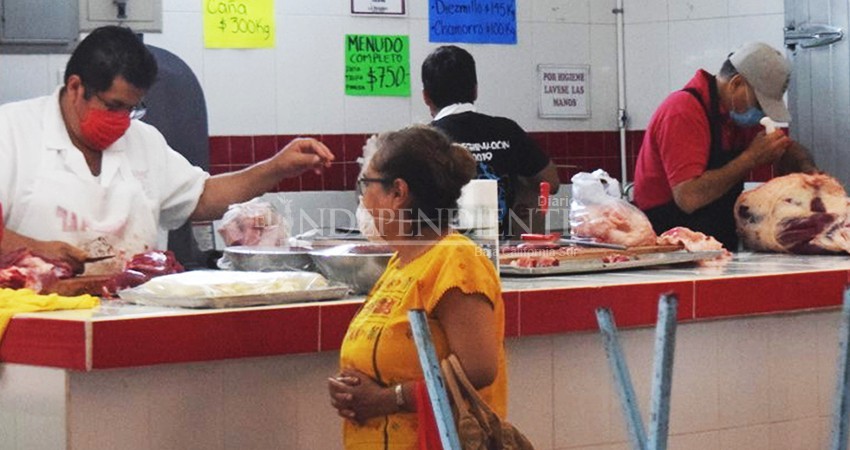 Mercados de La Paz siguen trabajando con “Sana Distancia”