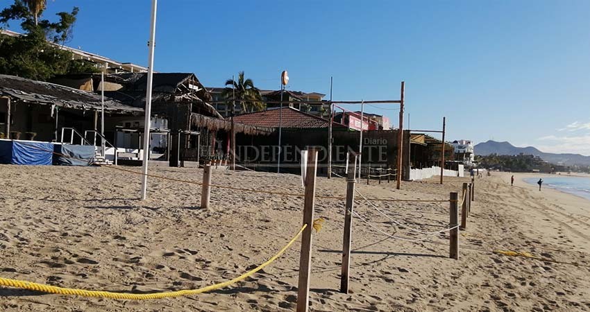 “Fuera de servicio” Playa El Médano por Sana Distancia 