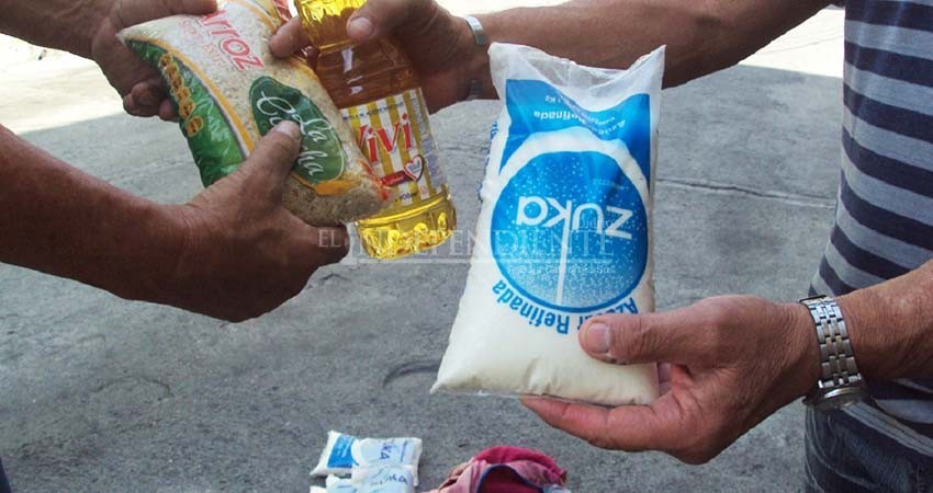 Sudcalifornianos recurren al trueque para conseguir lo más básico