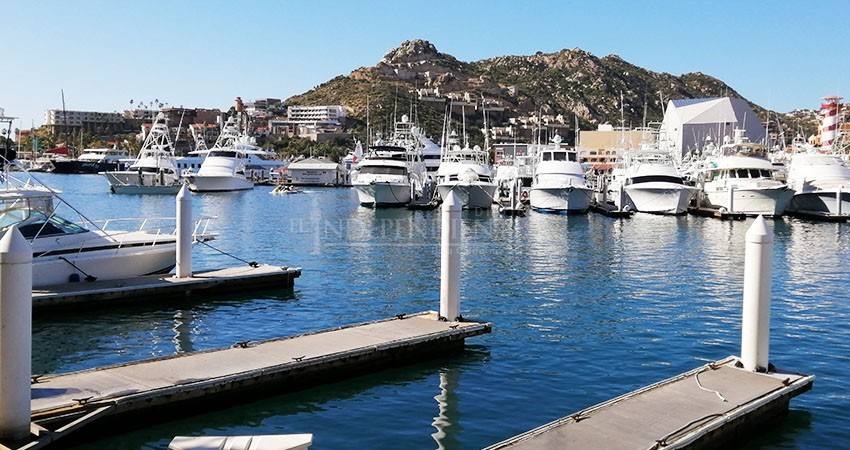 Abandonados pescadores deportivos de Los Cabos