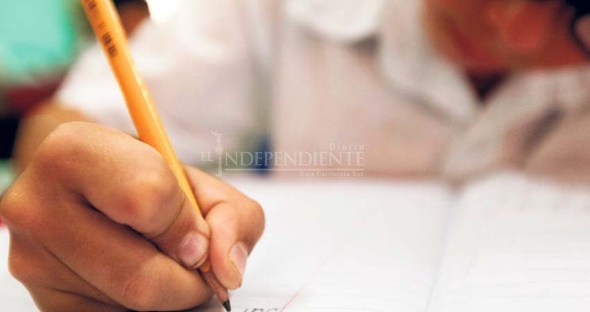 Evaluaciones finales de alumnos podrán ser manipuladas por docentes, pero solo para mejorarlas: SEP 