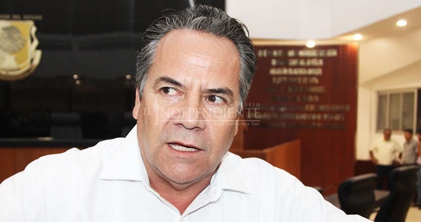 Afectados en sueldo 70 trabajadores del Congreso por “golpe” parlamentario