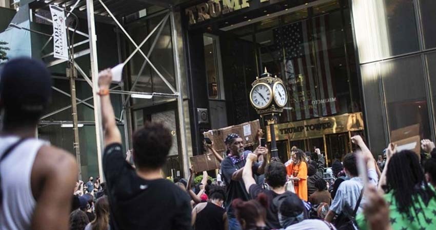 Trump pide a NY que llame a la Guardia Nacional por 'malvivientes'