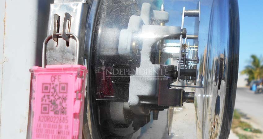 No hubo consideración, CFE inició con los cortes 