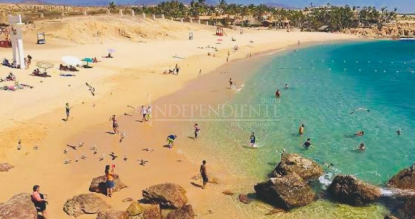 Los Cabos no cerrará sus playas