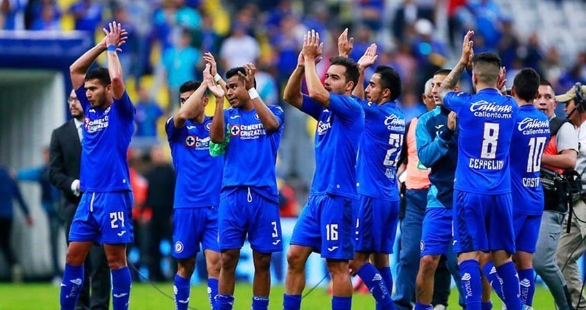 “A Cruz Azul le conviene perder finales para cobrar seguros millonarios”