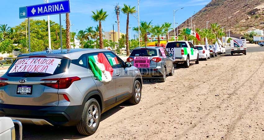 Disminuye convocatoria de FRENAA;  de nuevo marchan para exigir la salida de AMLO