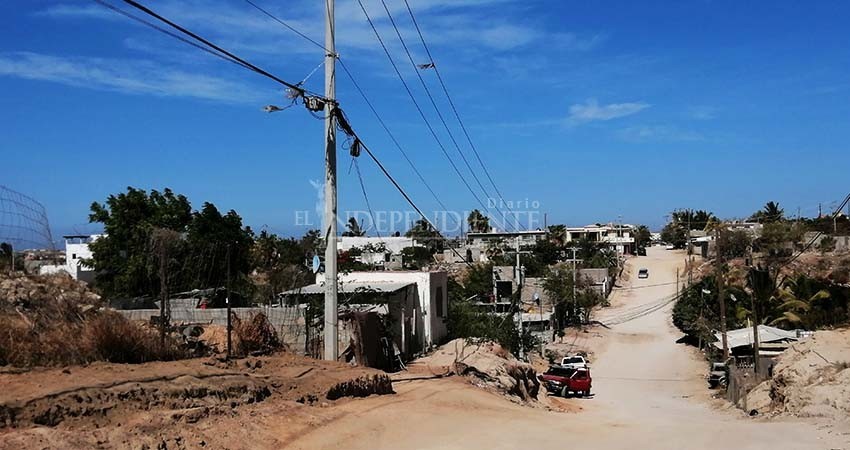Desesperante sequía en colonia Mesa Colorada por falta de agua potable