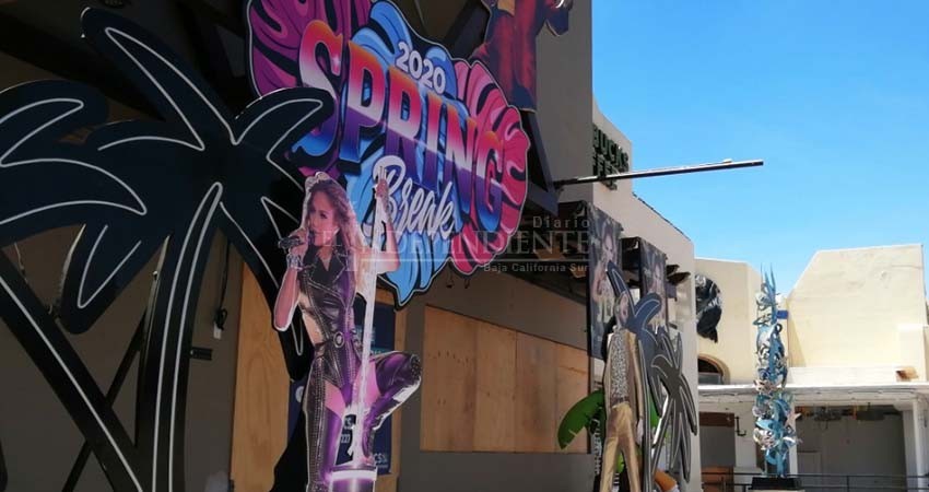 Dimes y diretes entre delegado de CSL y Castro Guzmán por reapertura de antros y bares