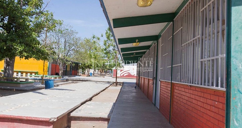 Reactivarían sistema educativo 10 de agosto; clases solo en “verde”