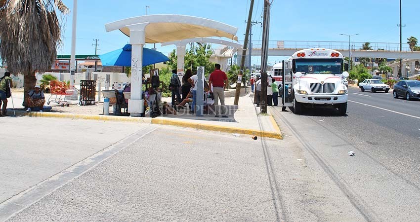 Multas al transporte público por usuarios sin cubrebocas a la baja: Transporte Mpal   