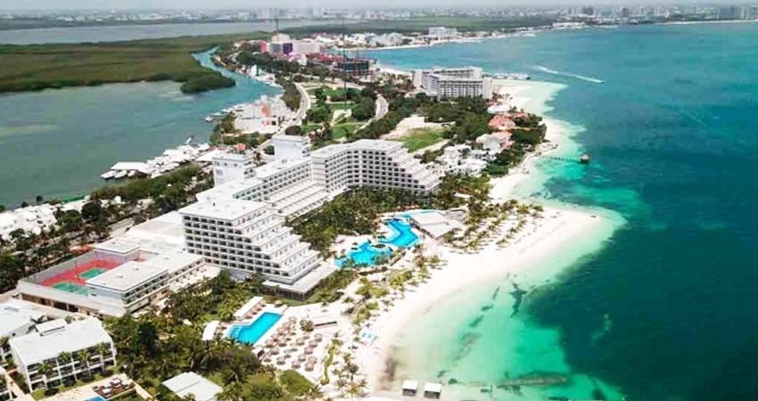 Alcanzan el 77% hoteles reabiertos en Cancún