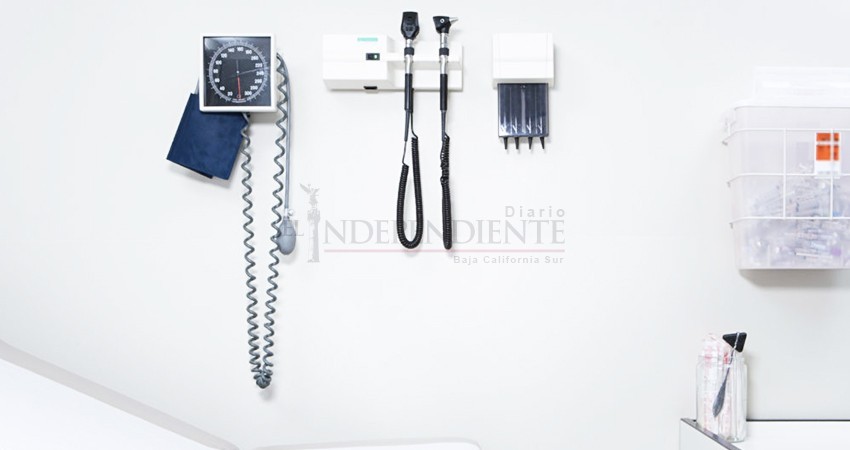 Casos no reportados de pacientes COVID-19 atendidos por particulares, representan hasta un 40% más de contagios 