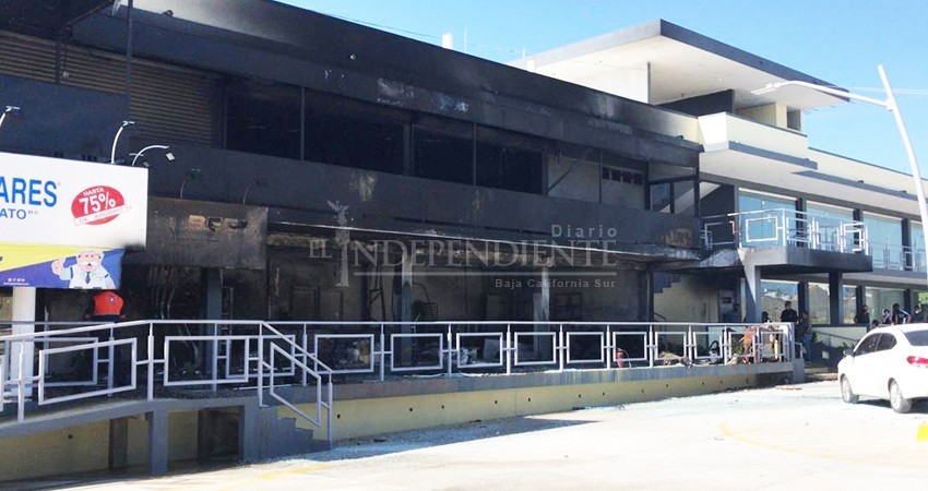 Revisa Comisión Edilicia de protección civil de Los Cabos explosión de panadería en CSL