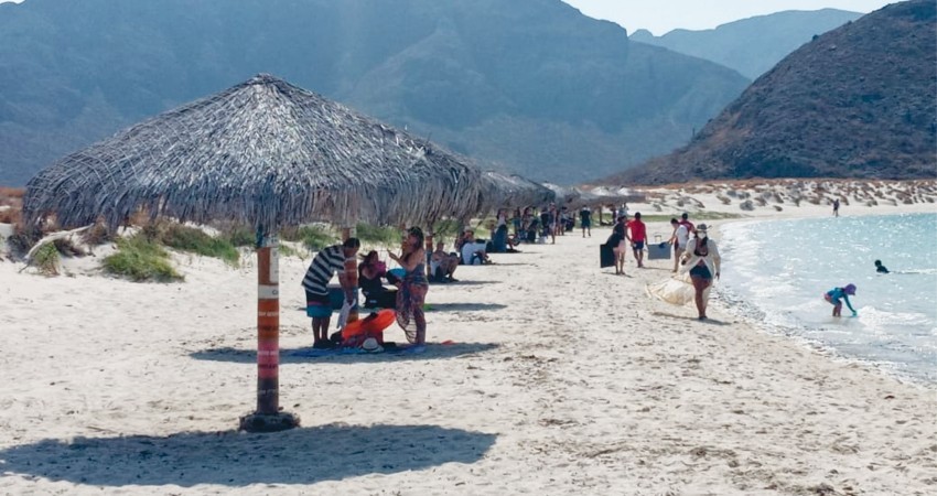 Paceños respetuosos de los aforos permitidos en playas durante su reapertura: Zofemat