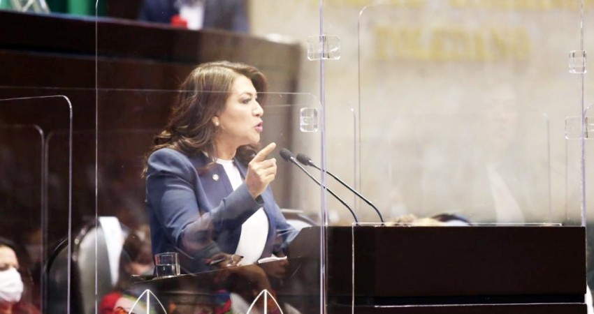 Rendirá informe de actividades la senadora Lupita Saldaña