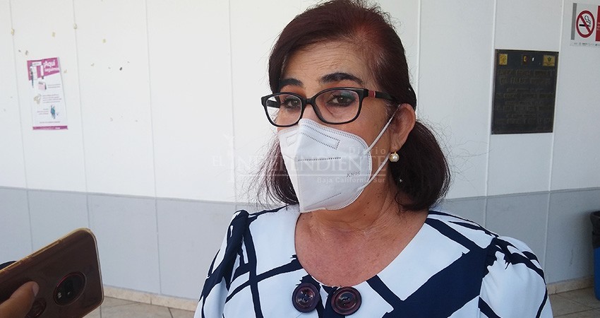 Escrituramos predios municipales “conforme a derecho”: Síndica Municipal