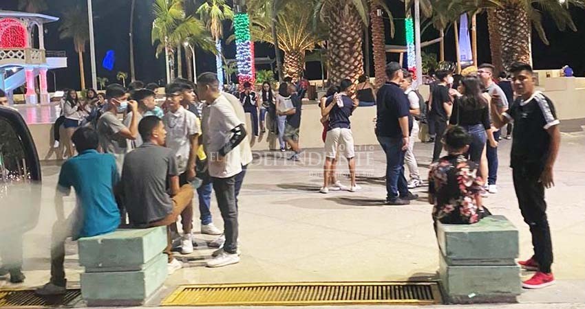 Tunden en redes a quienes "maleconearon" el fin de semana