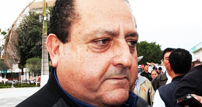 Cayó Mendoza Davis al lugar 14 en el “ranking” de gobernadores