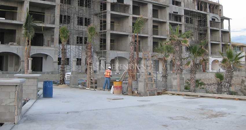 Las inversiones hoteleras no se han detenido, sólo se recorrieron las aperturas: AHLC