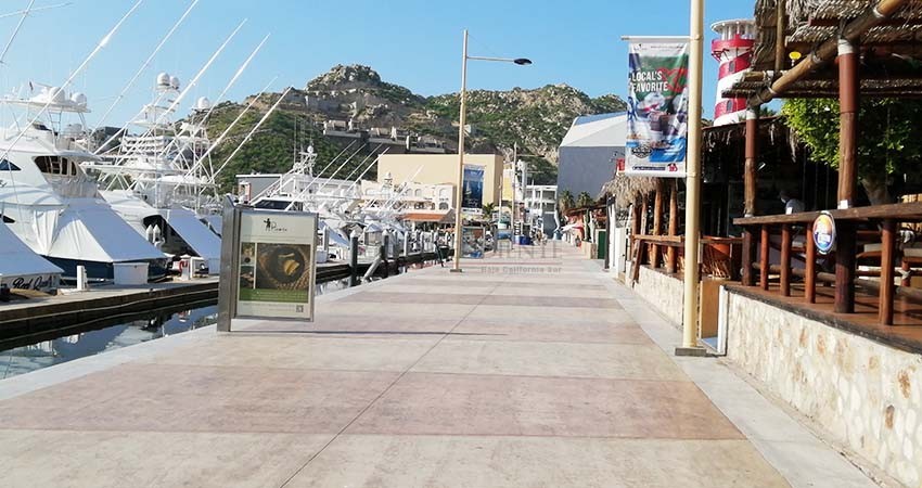 En el desamparo vendedores ambulantes de zonas turísticas en CSL