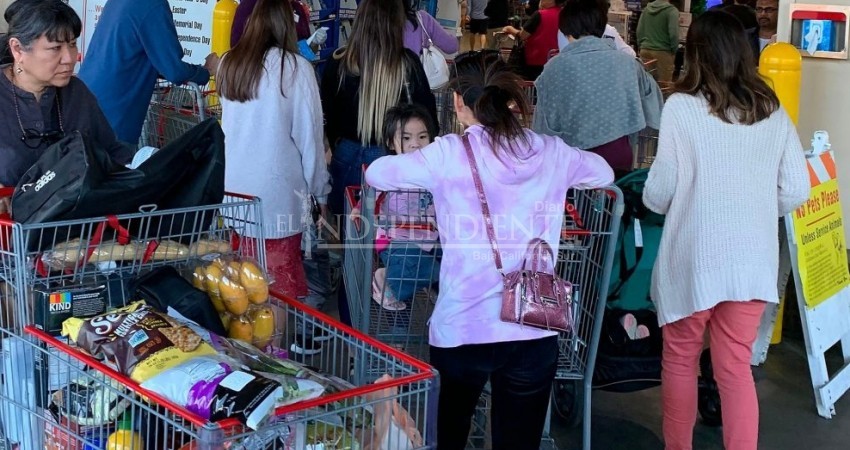 Van por supermercados y tiendas que no respetan la “sana distancia”