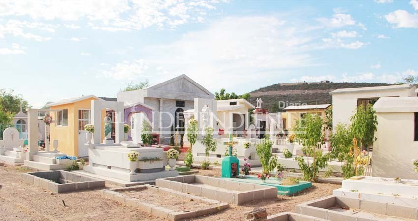 Panteones de BCS cerrarán por celebración de Día de Muertos