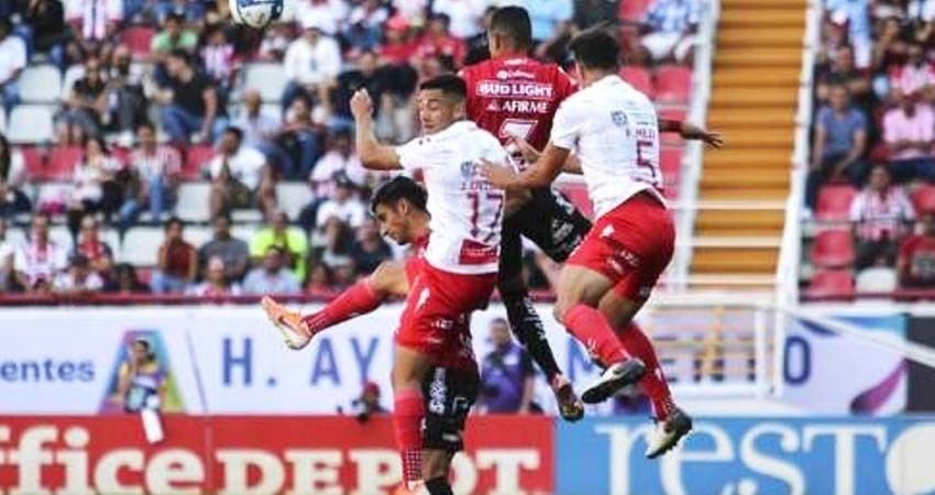 Regresan aficionados a estadios de la Liga Mx