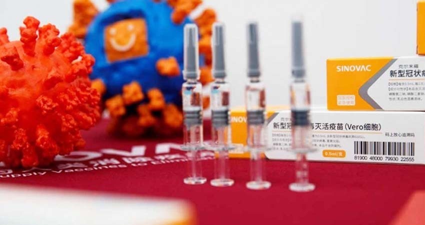 Brasil elogia vacuna china 'Coronavac', en fase final de pruebas
