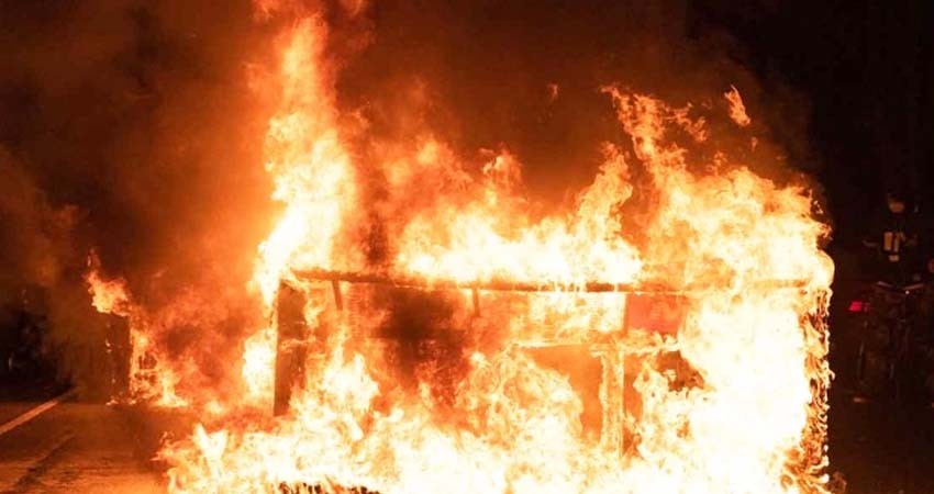 Anuncian toque de queda en Filadelfia tras disturbios