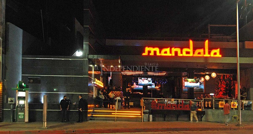 Sin piso parejo en la aplicación de protocolos sanitarios, acusan centros nocturnos