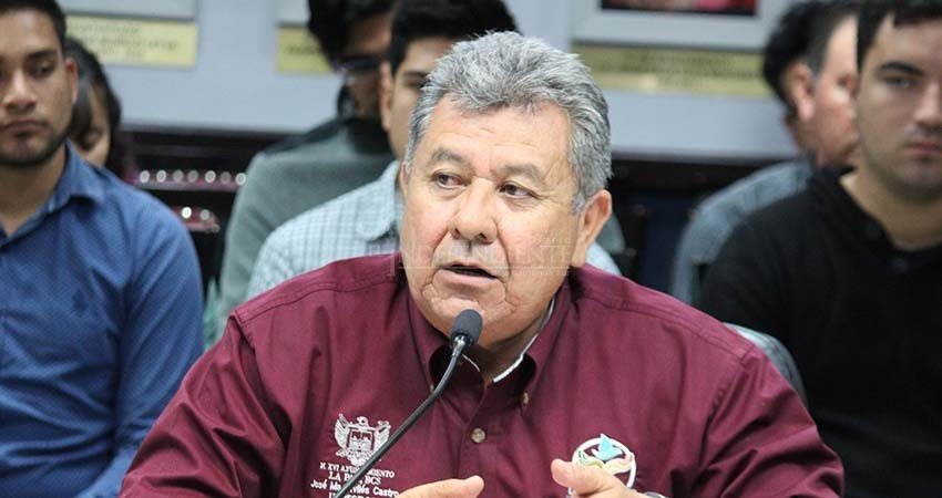 Acusado de nepotismo, responde “Chema” Avilés: “no tengo facultades de contratar”