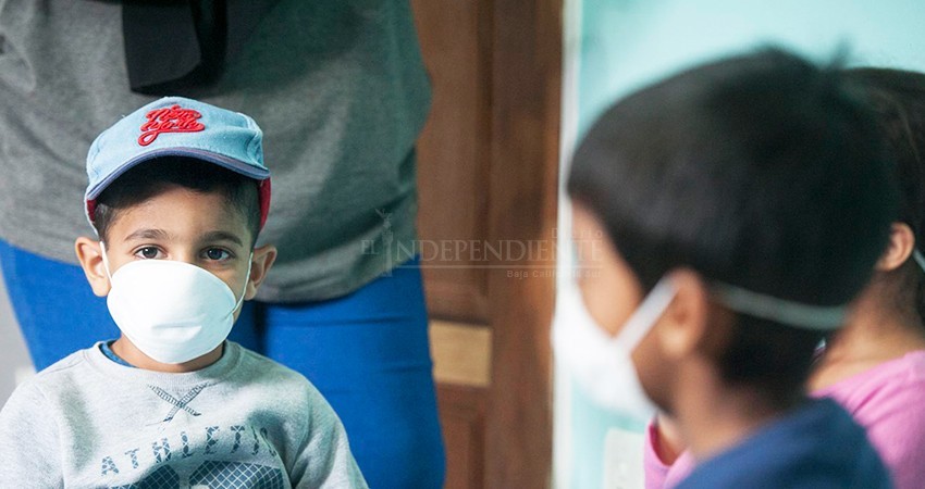 Por navidad: Tiendas permitirán ingreso de niños y mayores “bajo su riesgo”