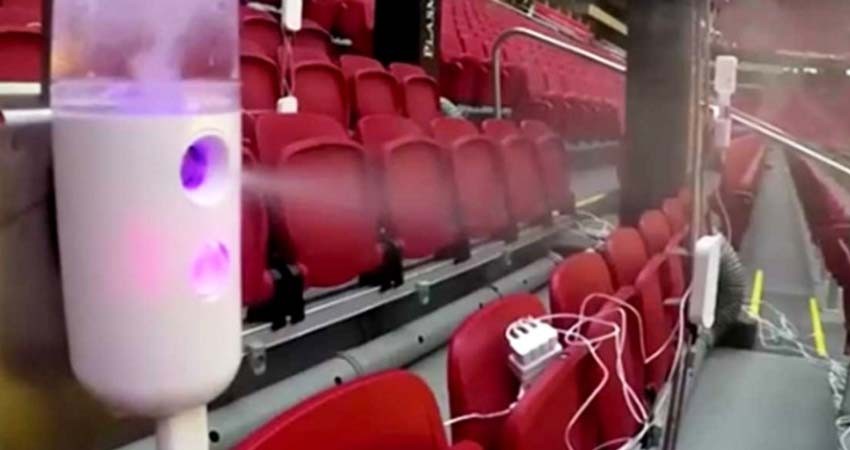 Imitan cómo aficionados lanzan saliva en las gradas