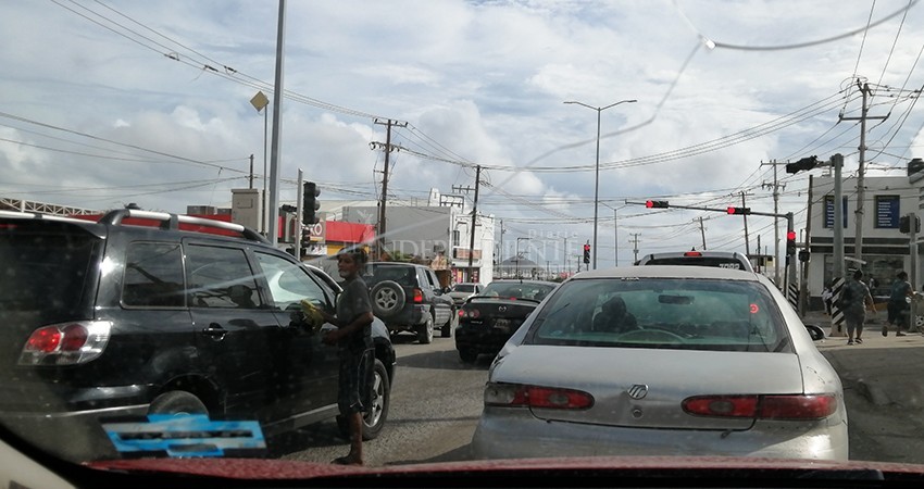 Semáforos de CSL: Abarrotados de franeleros