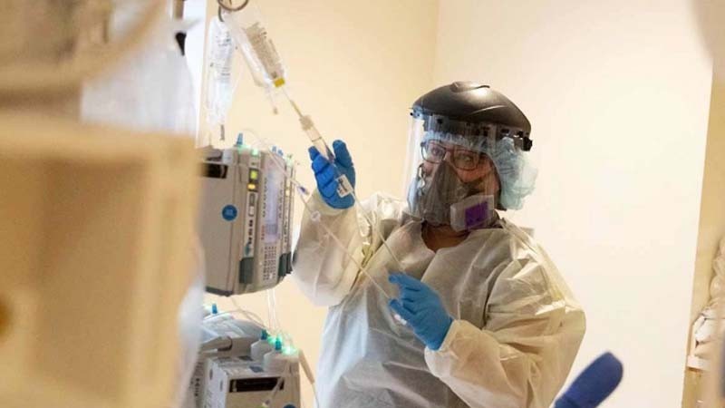 EU espera iniciar la vacunación de niños a mediados de año