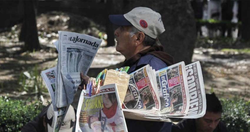 López Obrador a favor de ‘que la prensa se regule con la prensa’