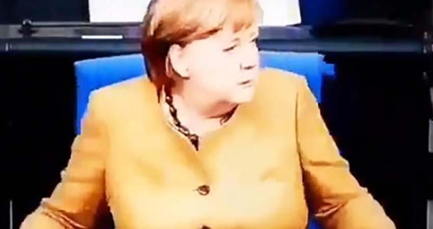 Angela Merkel olvida su cubrebocas y esta fue su reacción