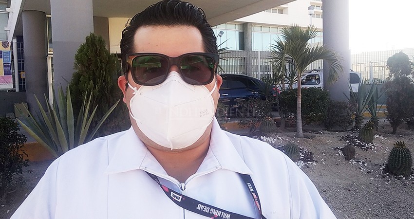 Por reclamar adeudo de tres quincenas, despiden a enfermeros del ISSSTE en La Paz