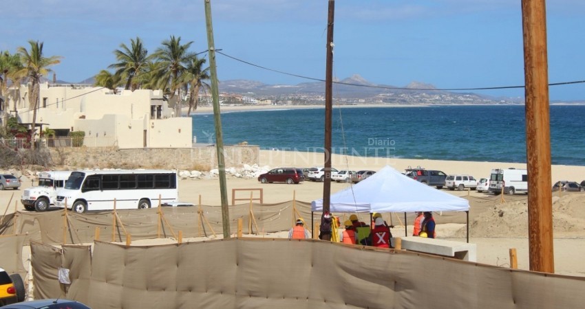 Inicia cabildo de Los Cabos proceso para quitar licencia de construcción a obra en Costa Azul