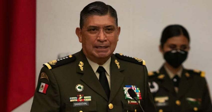 De nuevo, Cresencio Sandoval, secretario de la Defensa, da positivo a Covid-19