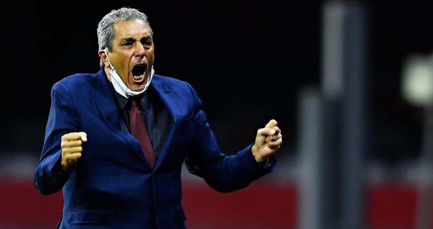 Tomás Boy tomó como una falta de respeto la alineación suplente de Cruz Azul