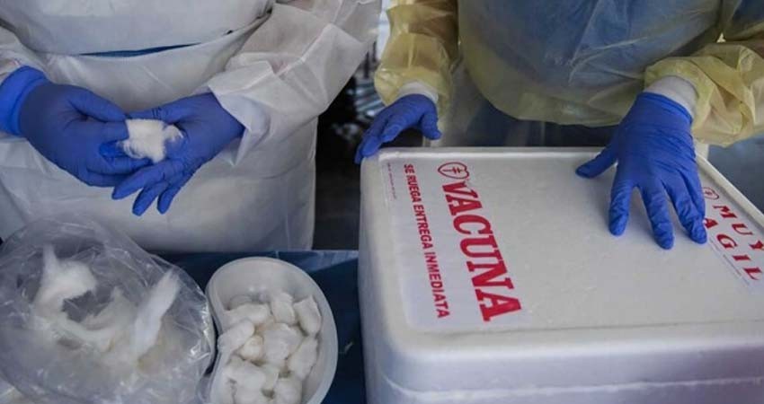 Se estrella helicóptero con vacunas covid; hay 'pérdidas totales'