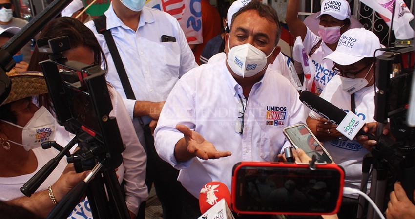 Pelayo desestima acusaciones de Castro sobre huachicoleo de agua