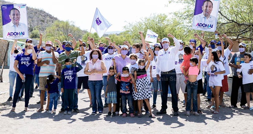 Las comunidades estarán mejor comunicadas por tierra y a través de telecomunicaciones: Adonai Carreón